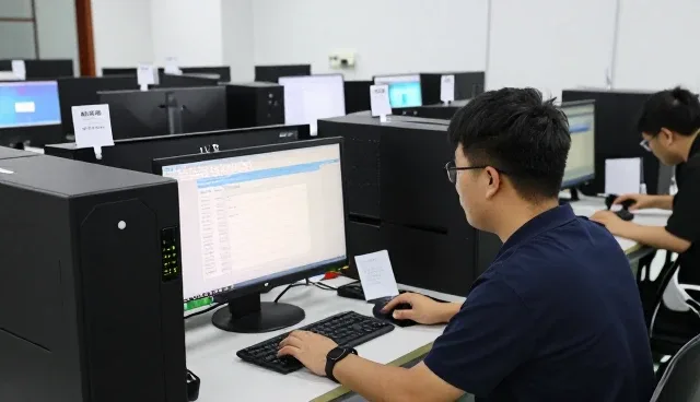企业信息化方案地区：线上运营客户关心的问题
